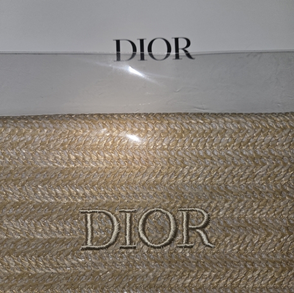 DIOR Rare Original Pouch 2023 Summer Limited Edition - Picture 9 of 15